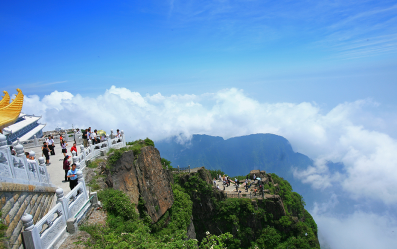 成都、樂山、峨眉2天、都江堰、青城山/熊貓基地